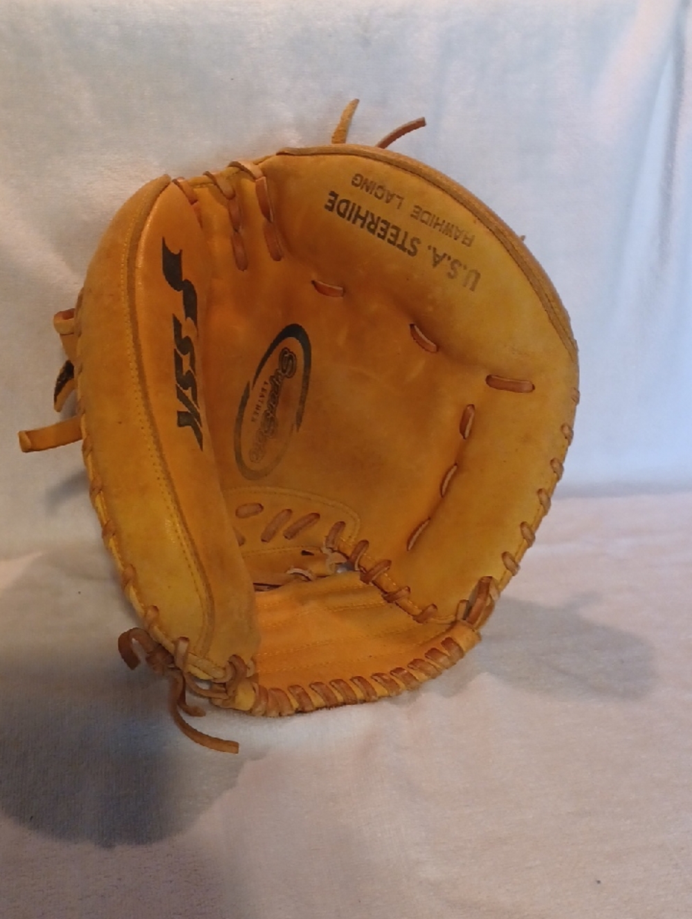 Catchers Mitt in Honey Tan SST-20 Baseball Catcher Mit Fits right Hand